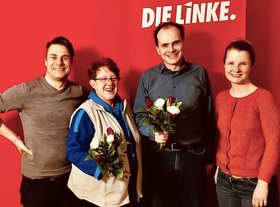 Foto der Direktkandidaten Evelyn Schötz, Uwe Halla mit Kathrin Flach Gomez und Felix Heym 